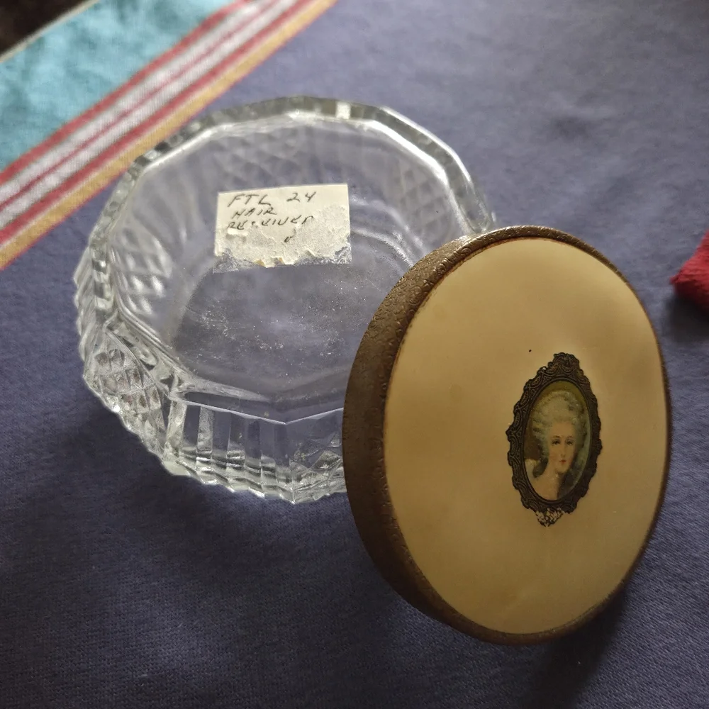 Vintage Glass Vanity Jar with Decorative Cameo Style Lid, Art Deco
